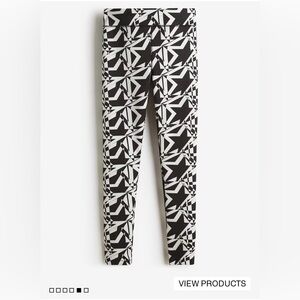 NWT Perfect Moment for H&M Printed Geometric Black and White Leggings SOLD OUT